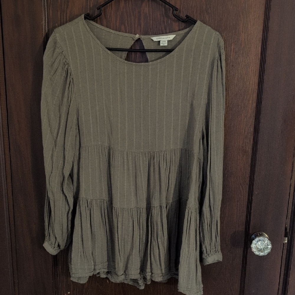 American Eagle Olive Green Boho Tiered Flowy Long Sleeve Blouse Size Small